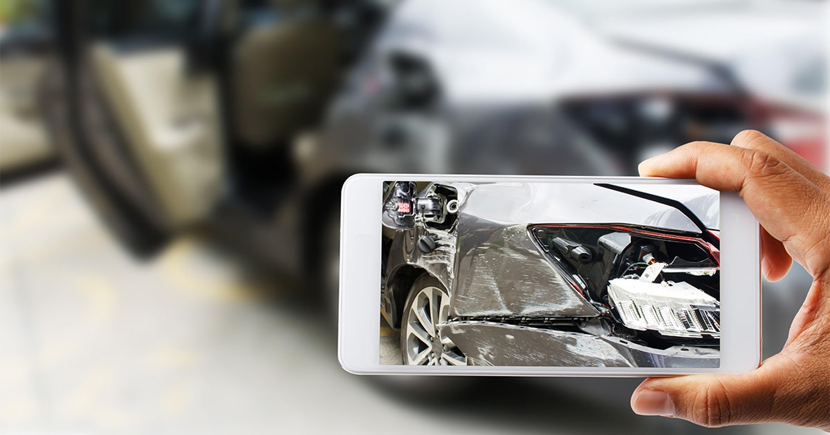 Reclamo de seguro de automóvil: ¿tiene problemas por el accidente automovilístico? | McKay Law